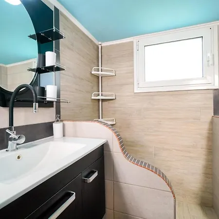 Elia Thassos アパート